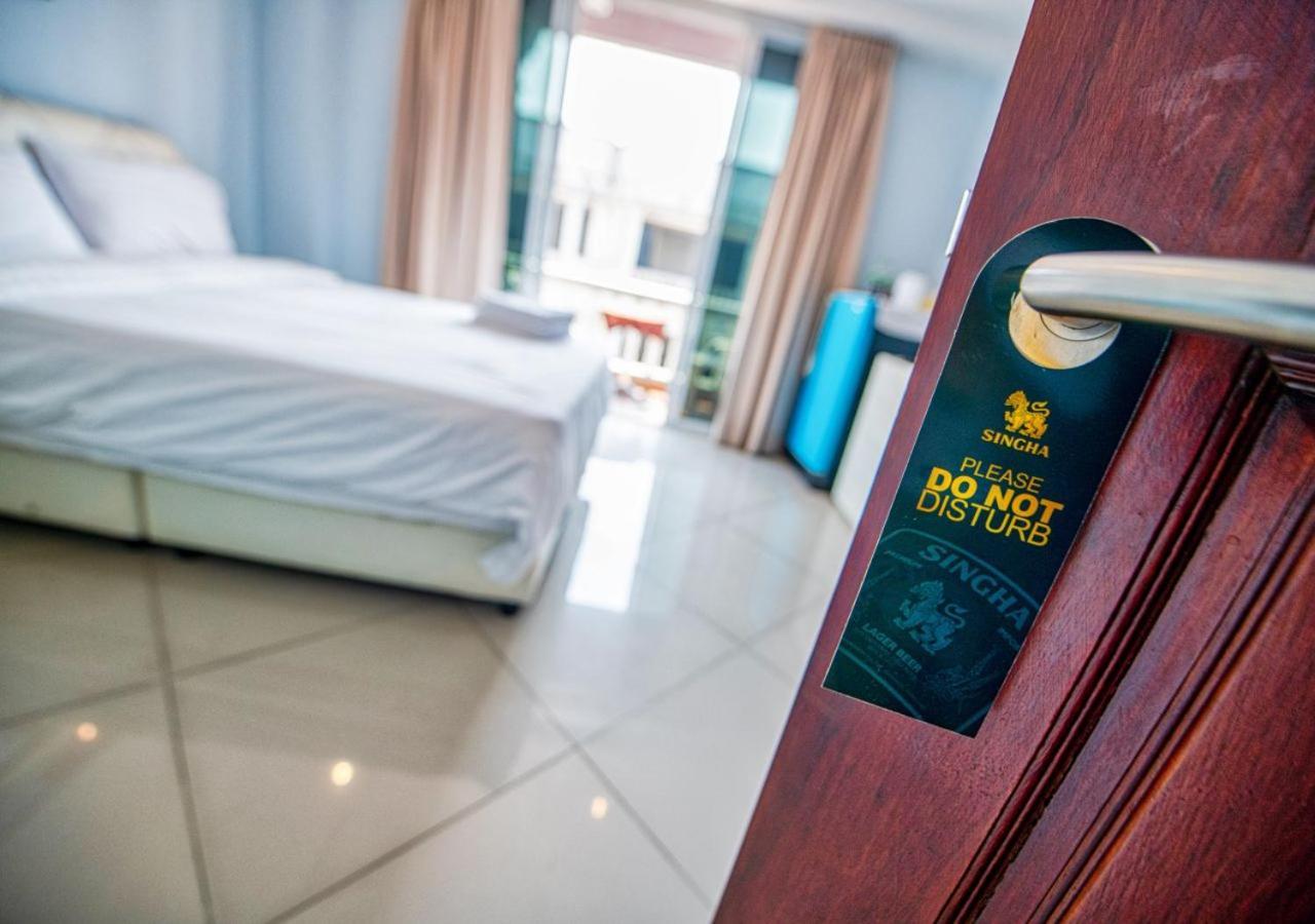 Hotel Akvavit Living Jomtien pláž Exteriér fotografie